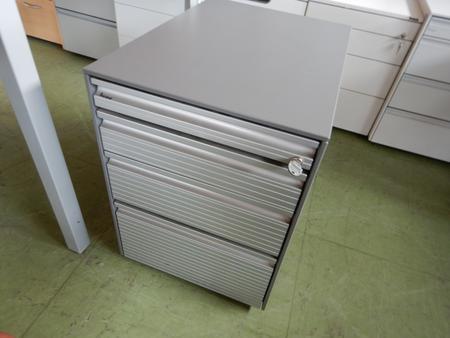 BENE Rollcontainer silber/anthrazit mit Schubladen ca. 45/60/60 cm BENE Rollcontainer silber/anthrazit mit Schubladen ca. 45/60/60 cm