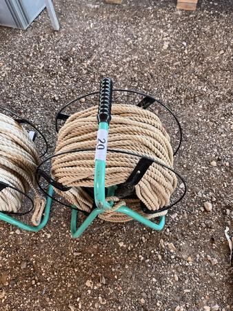 1 Rolle Seilhalter mit Abspulgerät 1 Rolle Seilhalter mit Abspulgerät