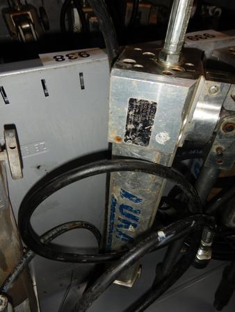 Lukas hydraulische Handpumpe LH2, 0.9-70, mit Schlauch, 700 bar Lukas hydraulische Handpumpe LH2, 0.9-70, mit Schlauch, 700 bar