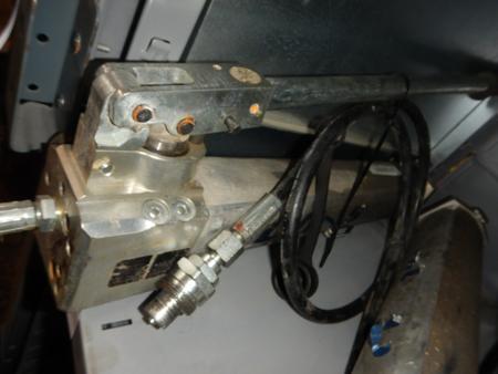 Lukas hydraulische Handpumpe LH2, 0.9-70, mit Schlauch, 700 bar Lukas hydraulische Handpumpe LH2, 0.9-70, mit Schlauch, 700 bar