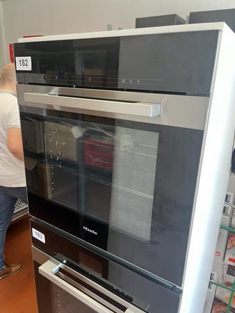 MIELE DGC 7665 Dampfbackofen - www.miele.at