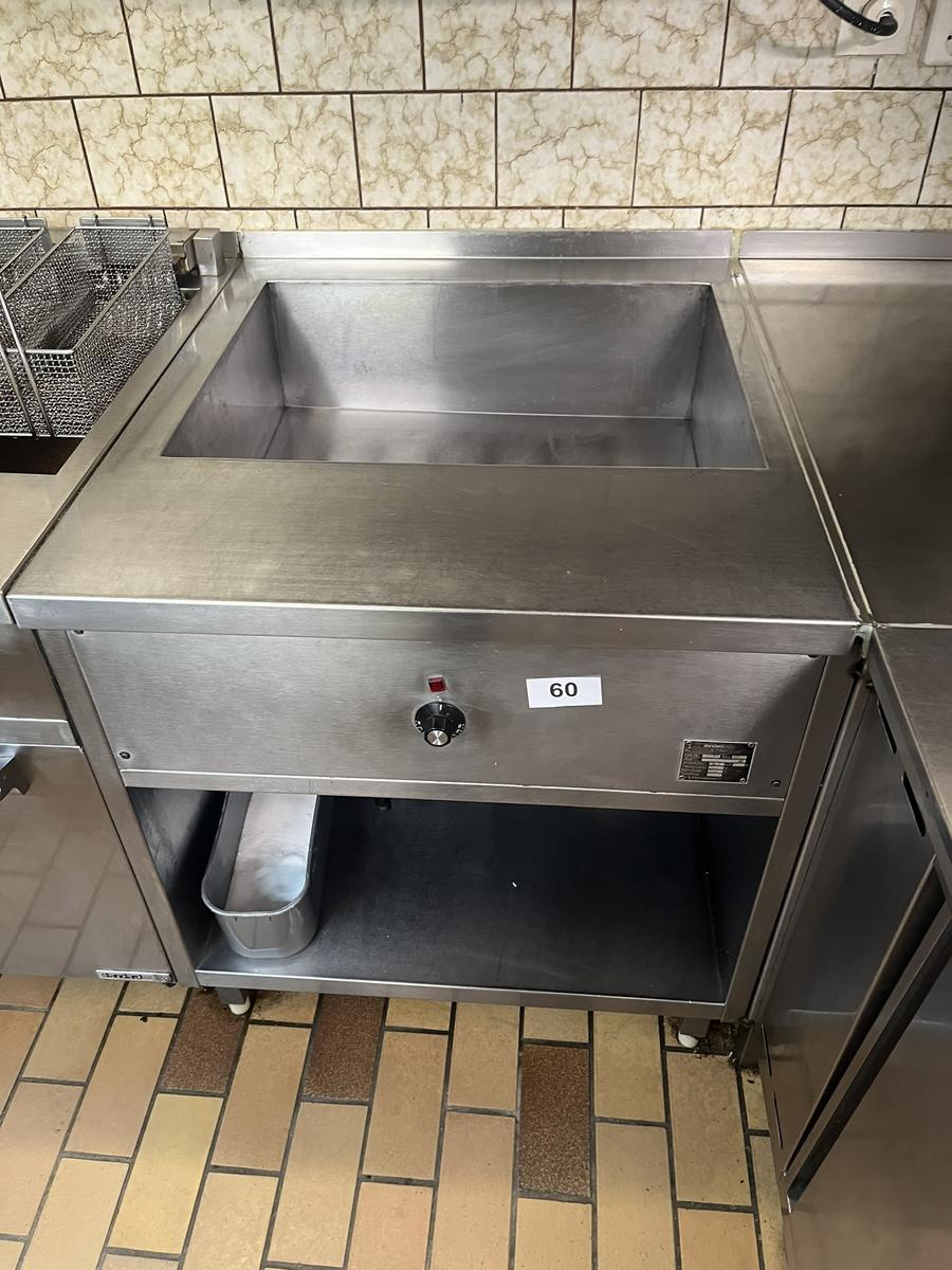 5-teiliges Küchenblockmodul ca. 250 cm:  Fritter,Grillplatte,Paniertischmodul,Arbeitsmodul ,Bain Marie?d=2024-09-21 07:38:29