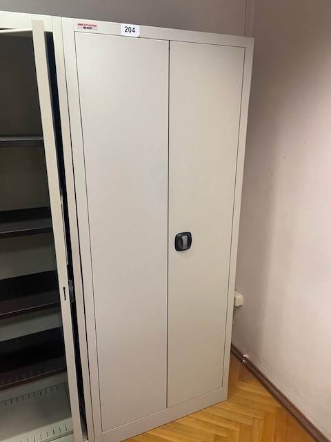 Werkzeug-,Archivschrank in Metall Doppeltüre ca.95/42/196 cm?d=2024-09-21 09:28:31