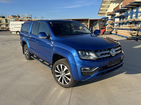 AMAROK4 Motion V 6 TDI  mit 4 Winterreifen inkl. Felgen, Anhngekupplung, KM ca. 237.780, Nichtraucher KFZ, sehr gepflegt, Automatik, Leder schwarz,165 kW, blau, Bj.11/2017