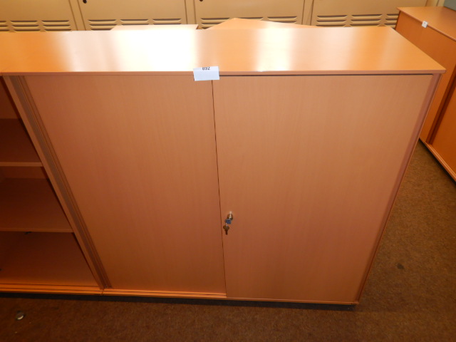 Aktenschrank ca. 120x110 cm?d=2024-11-01 06:39:55