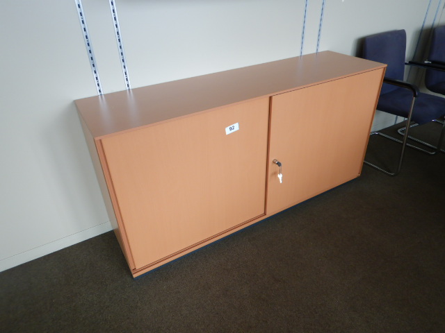 Aktenschrank ca. 160x75 cm?d=2024-11-01 04:29:13