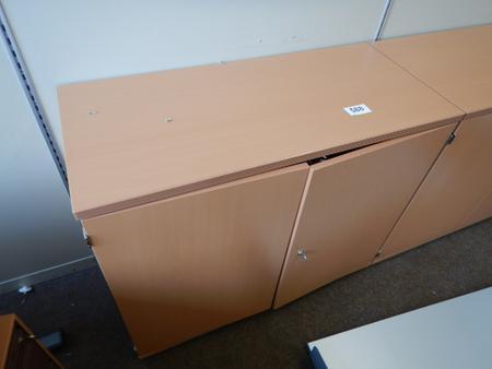 Aktenschrank ca. 100x75 cm mit Doppeltre