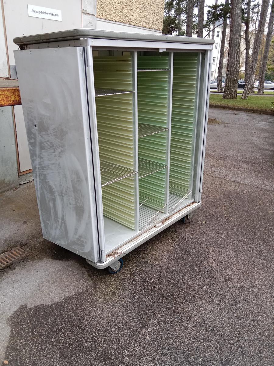 Alu Transportwagen mit Einschubmöglichkeit, 150x70x170cm?d=2024-11-01 04:32:23