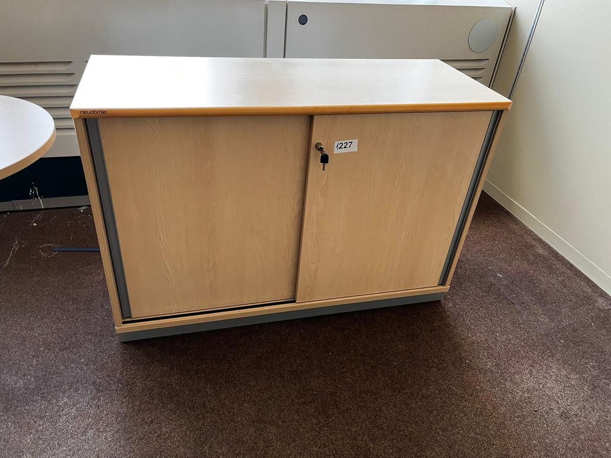 Aktenschrank ca. 120x75 cm