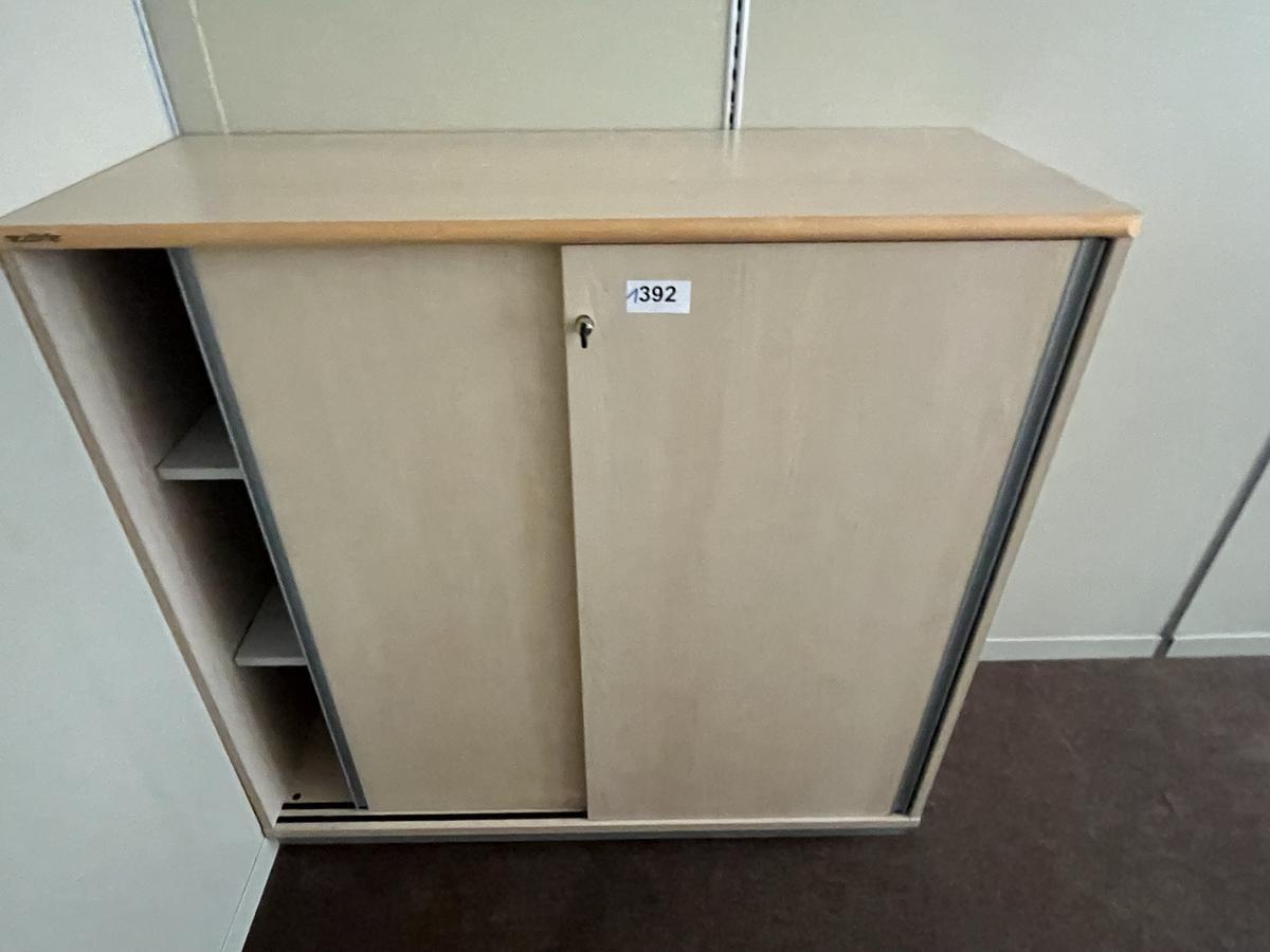 Aktenschrank  ca. 120x110 cm?d=2024-11-21 13:32:31