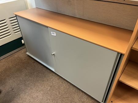 Aktenschrank ca. 160x75 cm mit Rckwand