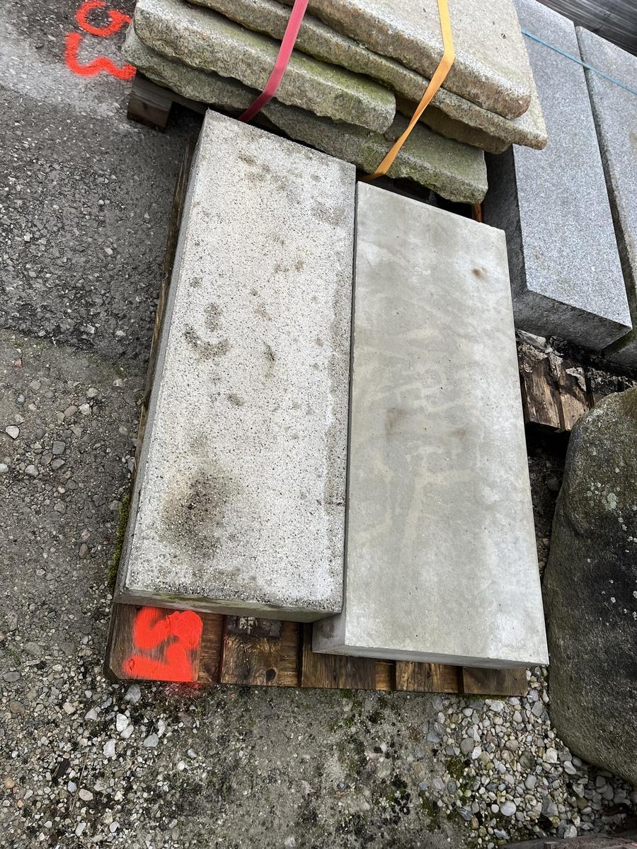 2 Stk. Betonblockstufe 100x35x17cm