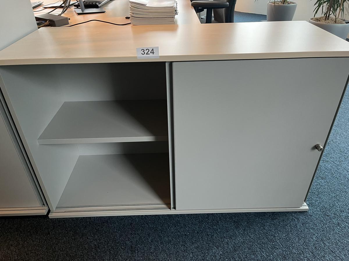 Aktenschrank?d=2024-11-22 02:06:57