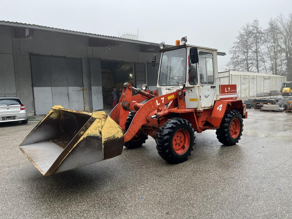 O & K Radlader Type L 7 mit Kippschaufel