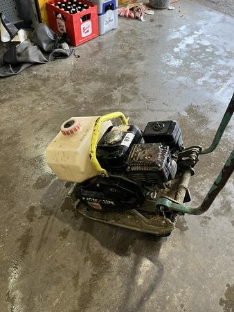 AMMANN Rttelplatte AVP