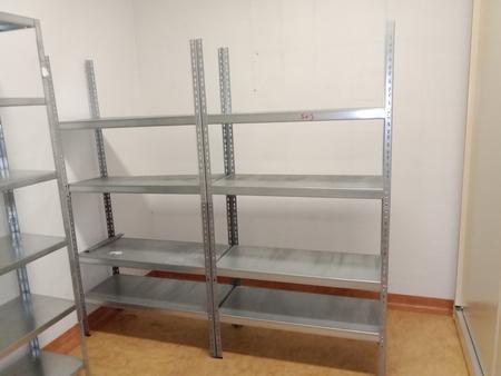 2 Stk. Regale 200/40/200 cm , 200/40/180 cm mit Fachbden