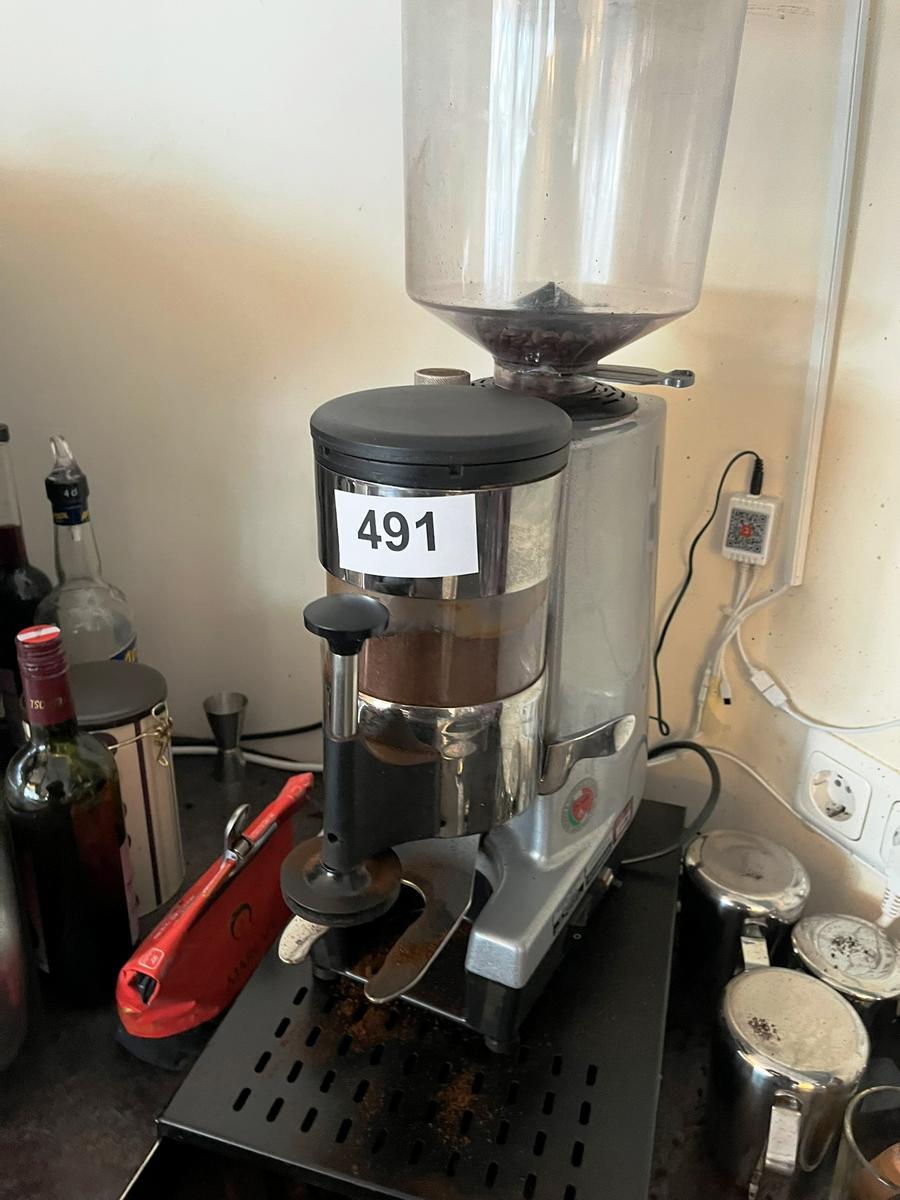 Kaffeemühle mit Mahlwerk?d=2024-12-18 07:51:29