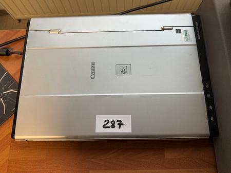 1 x Flachbettscanner CanoScan LIDE 700F