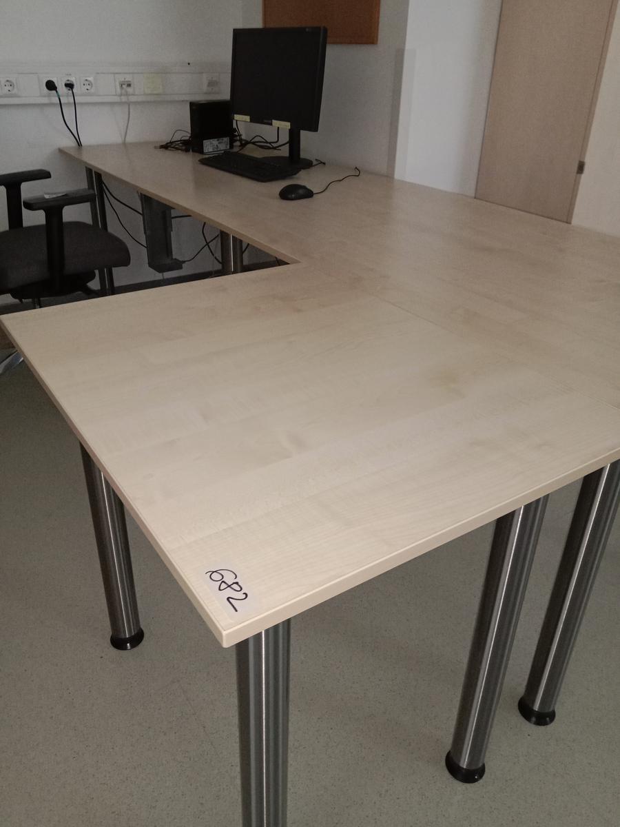 Schreibtisch L-förmig 260x80-140cm?d=2024-12-20 21:15:10