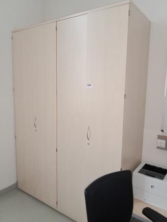 2teiliger Hali Wandschrank, je 80x60x225cm