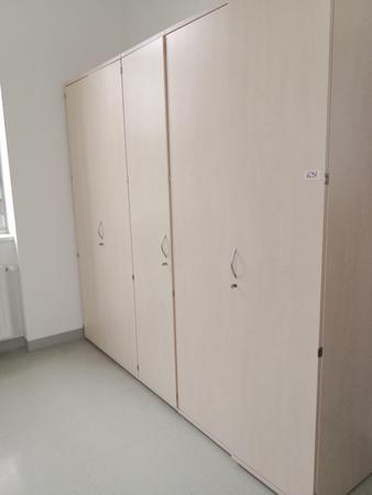 Wandschrank 3teilig / Garderobe, 250x60x225cm