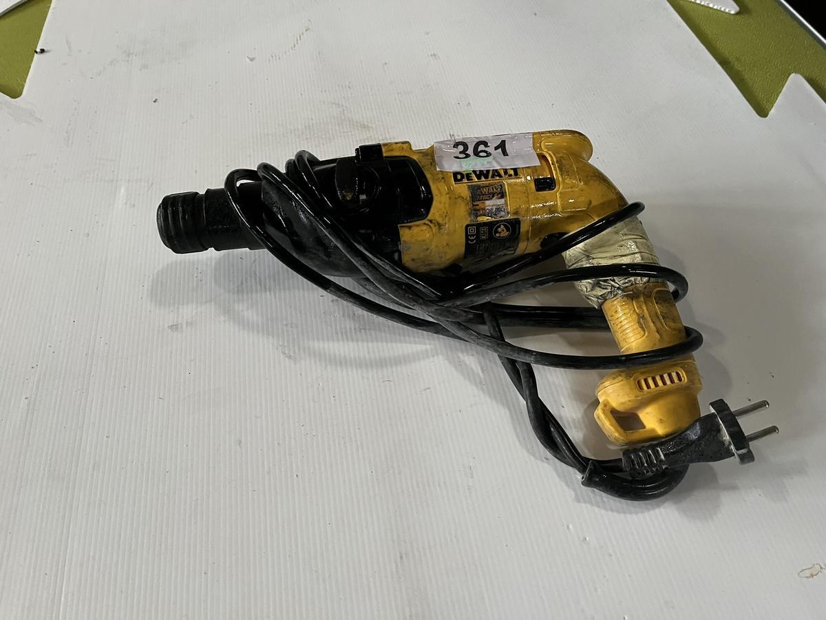 DeWalt Bohrhammer D 25033?d=2025-01-15 10:32:32