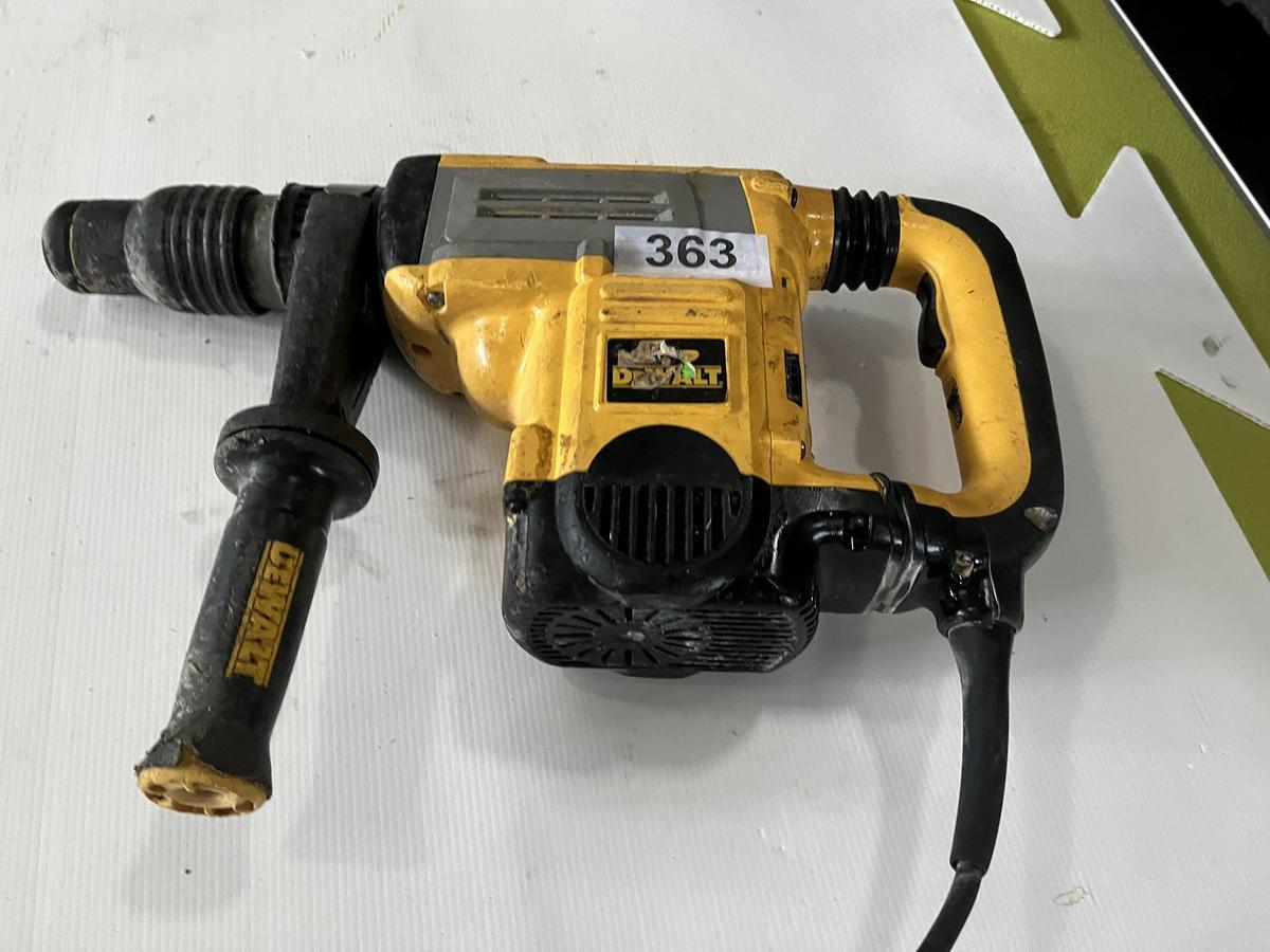 DeWalt Abbruchhammer 25601 mit Meisselset