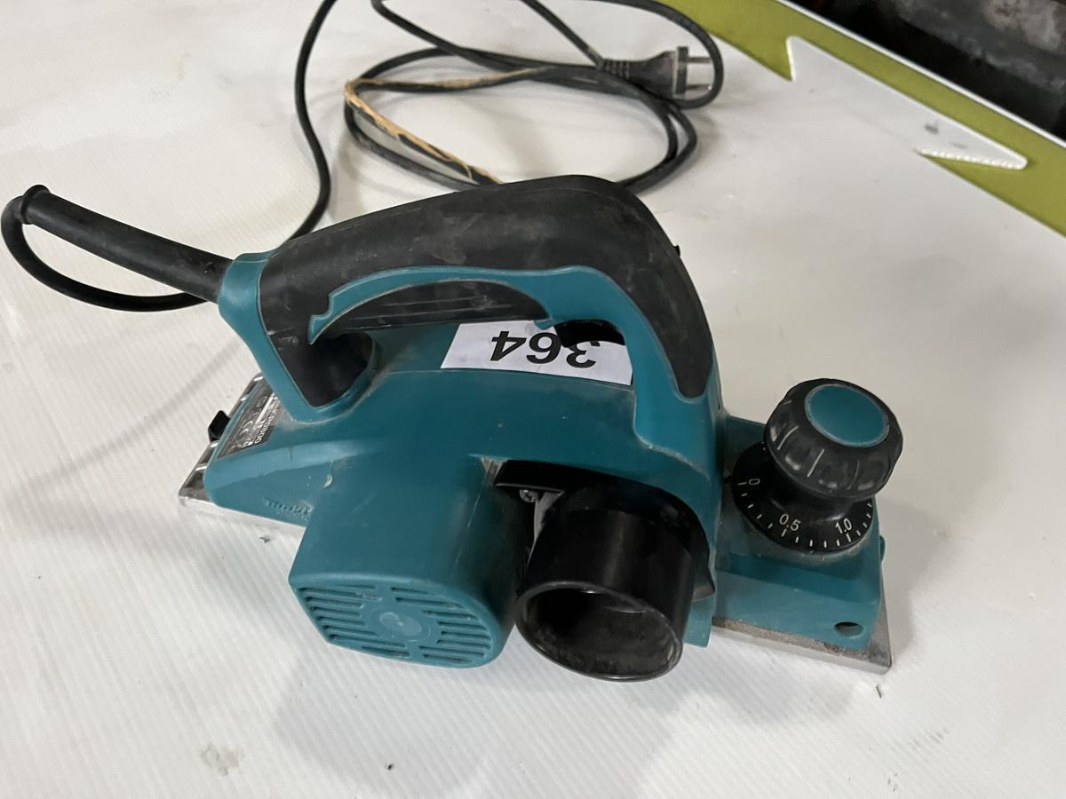 Makita Handhobelmaschine KP 0800