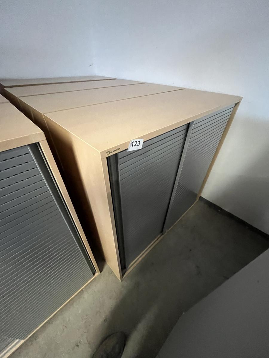 BENE Aktenschrank 120x110 cm mit Schiebetüren 3 Ordnerhöhen?d=2025-01-31 05:26:07