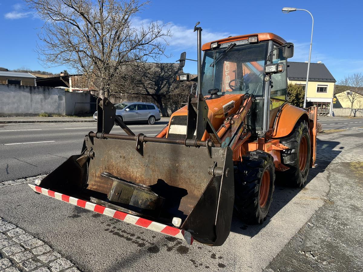 Baggerlader Fiat Hitachi FB 100, BJ 1997, ca. 3758 Betriebsstunden