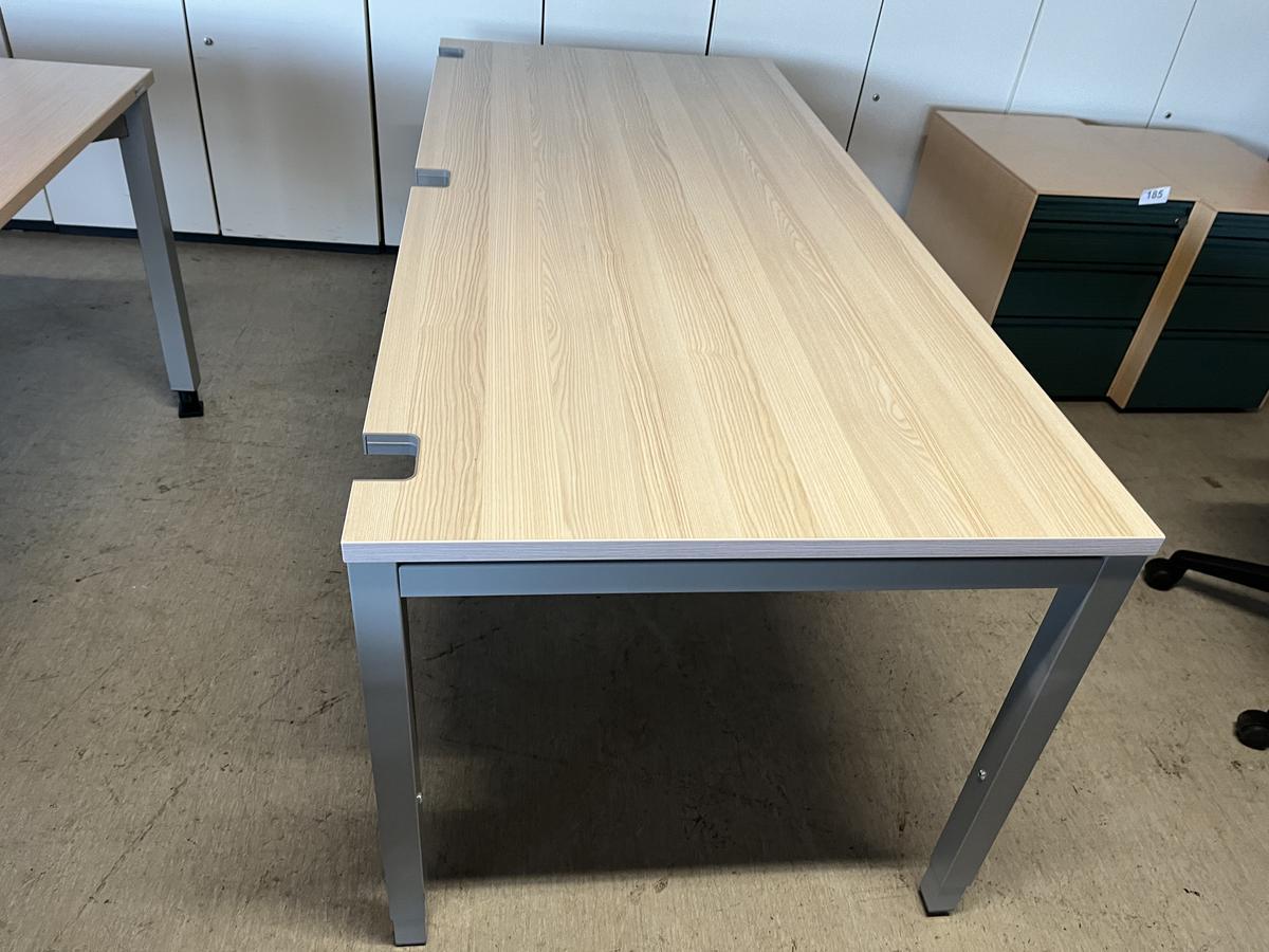 Neudörfler Schreibtisch, 180x80cm, höhenverstellbare Ausführung, Arbeitsplatten neuwertig - kontrolliert?d=2025-02-22 11:10:06