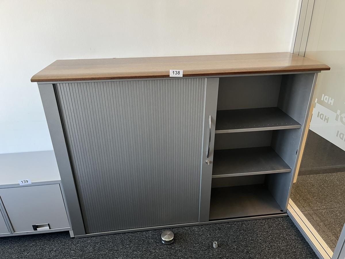 Steelcase Aktenschrank ca. 160/43/110 cm mit Rollo