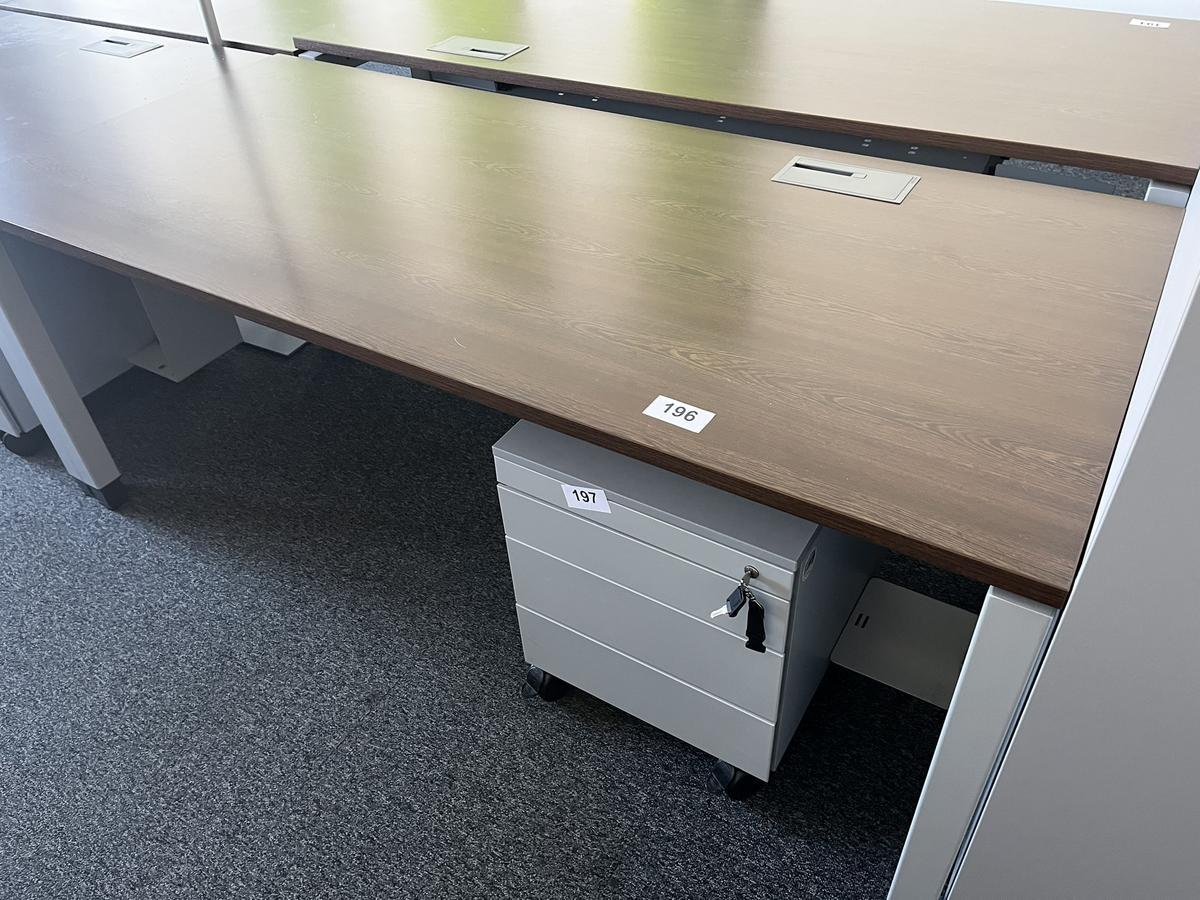 Schreibtisch Steelcase ca.180/80 cm