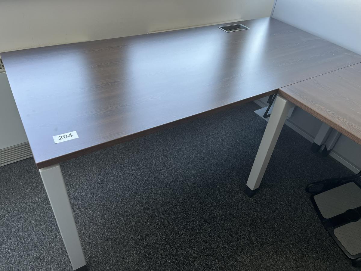 Schreibtisch Steelcase ca.180/80 cm