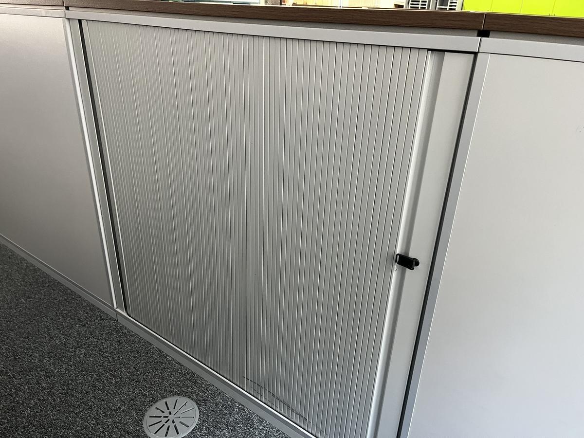 Aktenschrank Steelcase mit Rollo ca. 120/43/110 cm