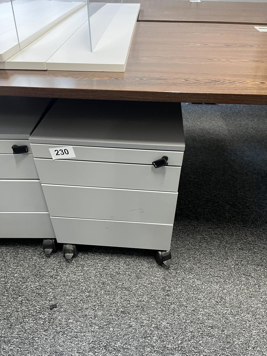 Rollcontainer Steelcase 43/60/55 cm mit Auszugsladen