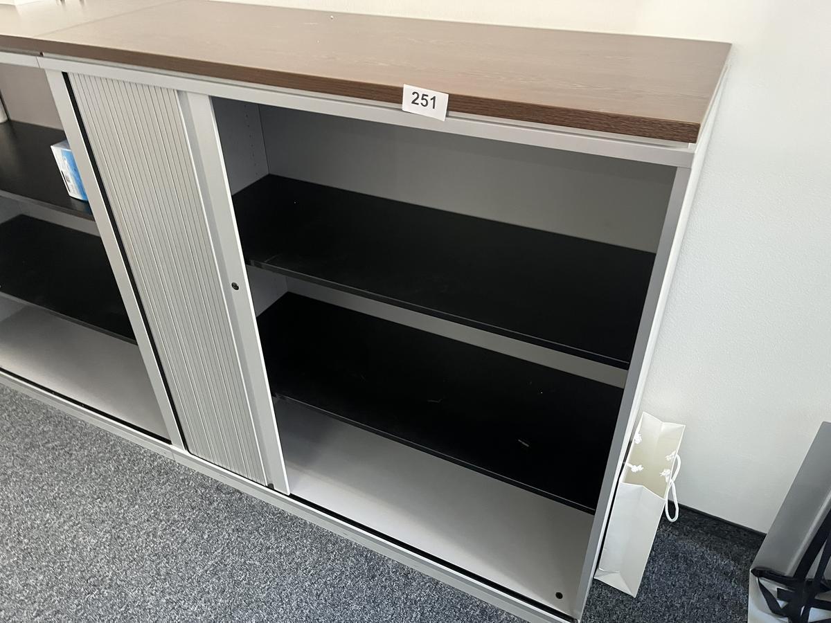 Aktenschrank Steelcase 120/110 cm mit Rollo