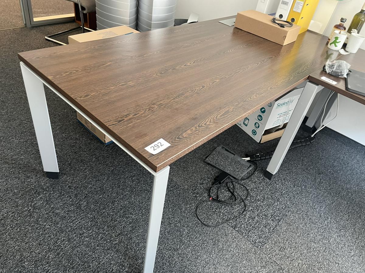 Schreibtisch Steelcase ca.180/80 cm