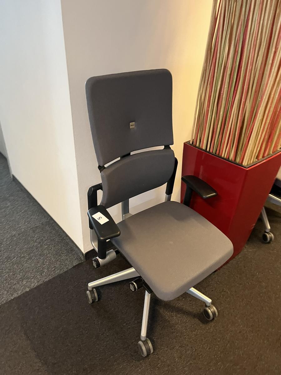 Steelcase Bürodrehstuhl Type Please - neuwertig?d=2025-02-22 19:34:27