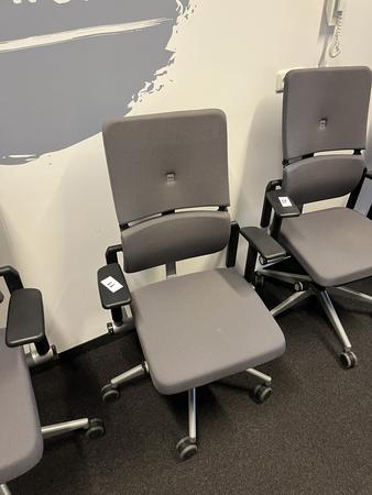 Steelcase Brodrehstuhl Type Please - neuwertig