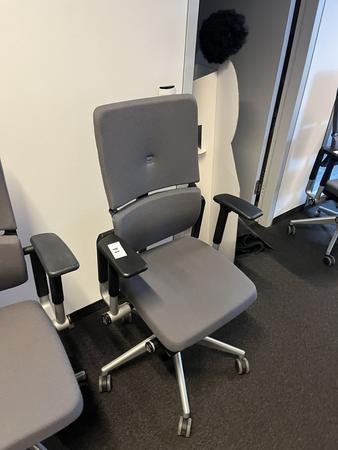 Steelcase Brodrehstuhl Type Please - neuwertig