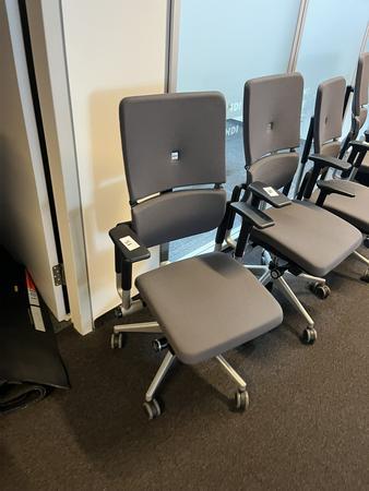 Steelcase Brodrehstuhl Type Please - neuwertig