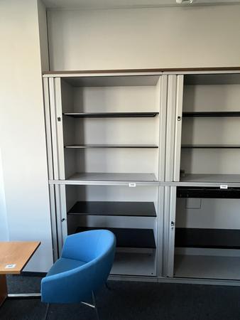 4 Stck Aktenschrnke Steelcase je 120/110 cm mit Rollo