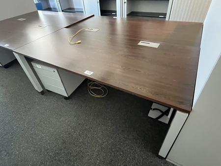 Schreibtisch Steelcase ca.180/80 cm