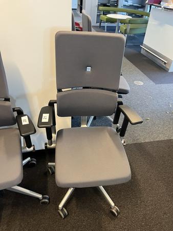 Steelcase Brodrehstuhl Type Please - neuwertig