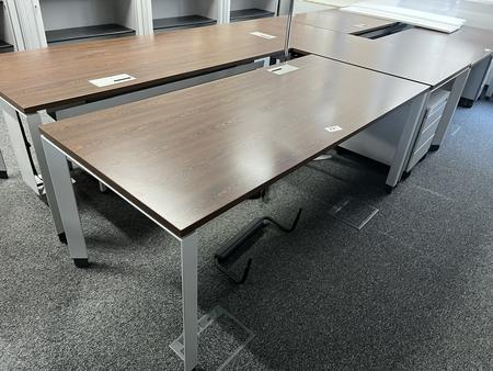 Schreibtisch Steelcase ca.180/80 cm