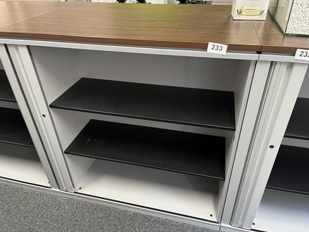 2 Stck Aktenschrnke Steelcase je 120/110 cm mit Rollo