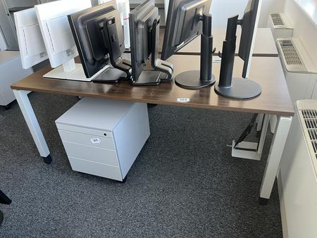 Schreibtisch Steelcase ca.180/80 cm