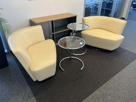 2 Stck Walter Knoll Chair  drehbar plus 2 Stck Classicon Glastische