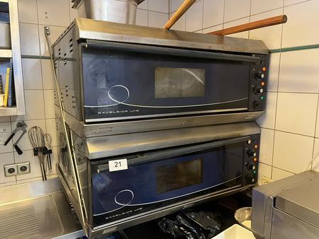 2 Stck PIZZAFEN je 4 Pizzen Excelsior Line,2024/serviciert fr 3.000.--